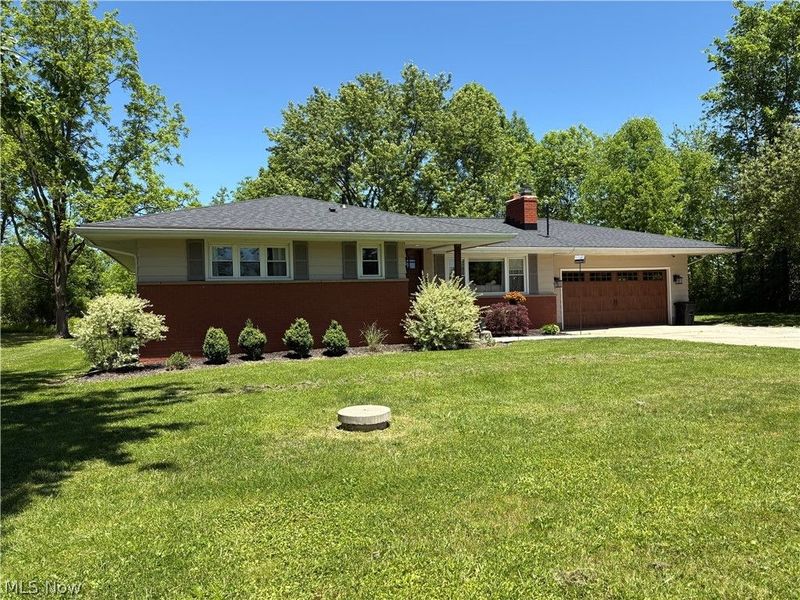 4424 N Lake Road, West Farmington, OH 44491 Photo 2