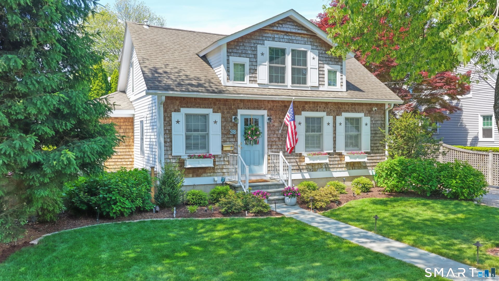 38 James, Fairfield, CT 06824 Main Photo