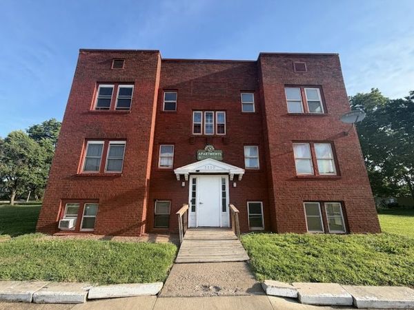 1119 4th Avenue, Rock Island, IL 61201