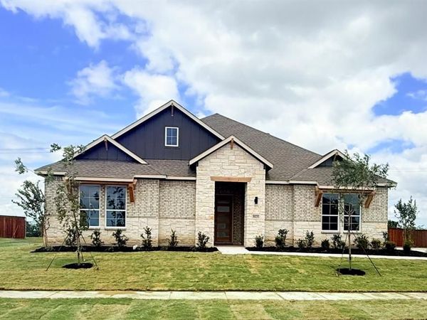 9825 Palermo Lane, Mesquite, TX 75126