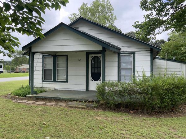 12 Church St , Guy, AR 72061
