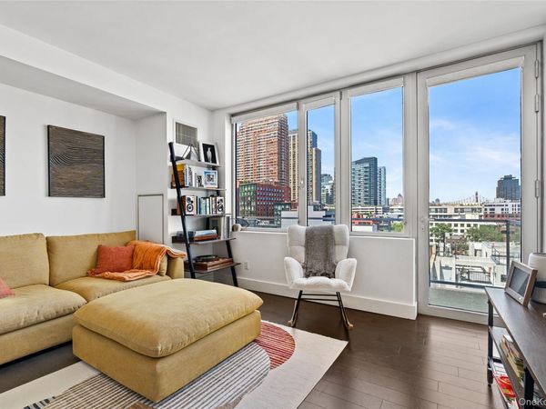 519 Borden Avenue , Unit 7B, Long Island City, NY 11101