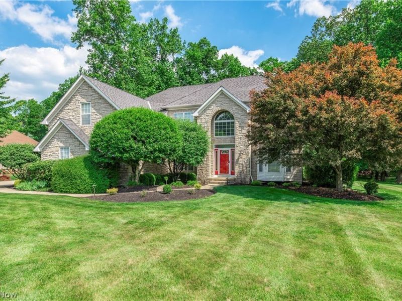6424 Oak Point Estates, Lorain, OH 44053 Photo 2