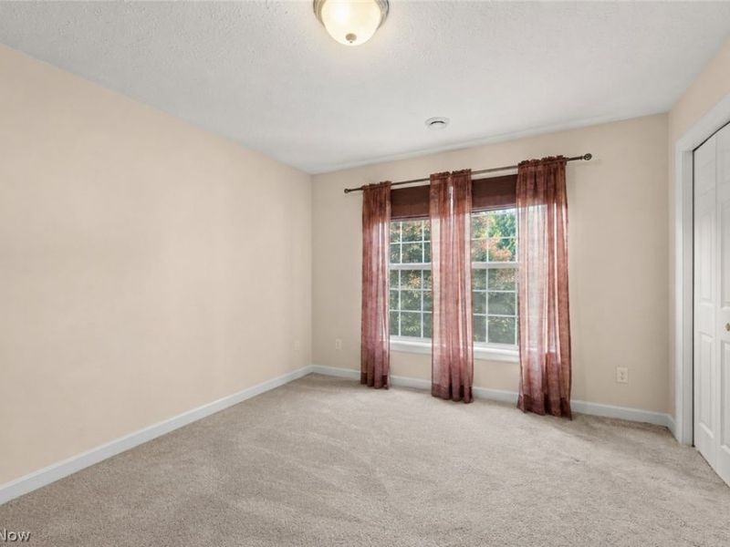 6424 Oak Point Estates, Lorain, OH 44053 Photo 27