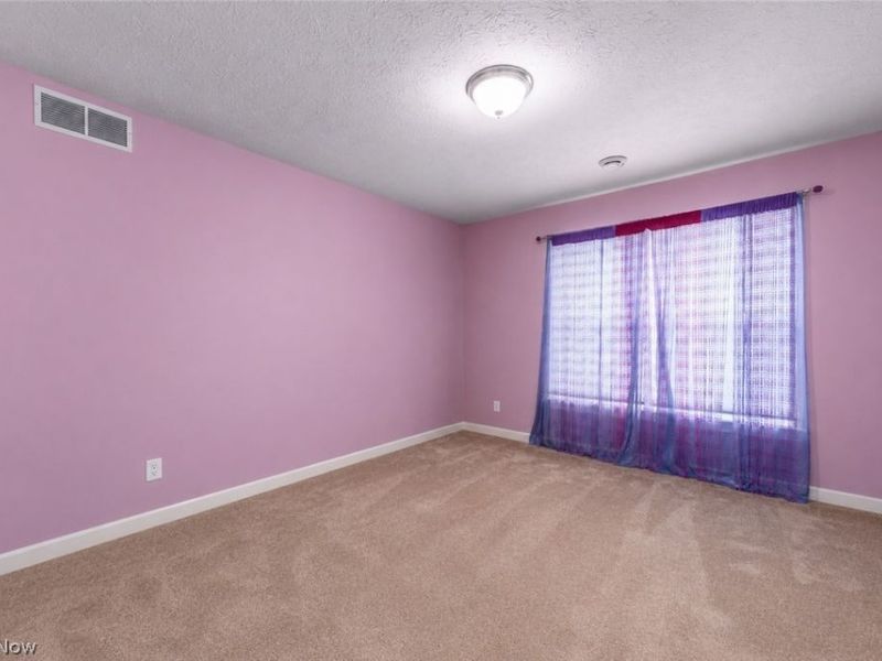 6424 Oak Point Estates, Lorain, OH 44053 Photo 32