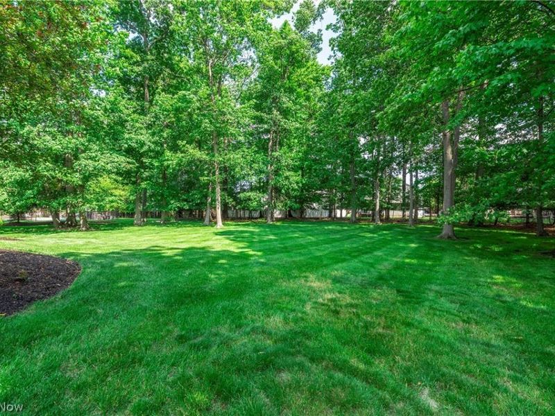 6424 Oak Point Estates, Lorain, OH 44053 Photo 48