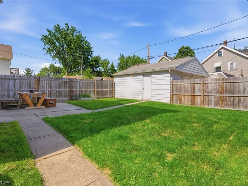 3875 E 38th Street, Newburgh Heights, OH 44105 Photo 26
