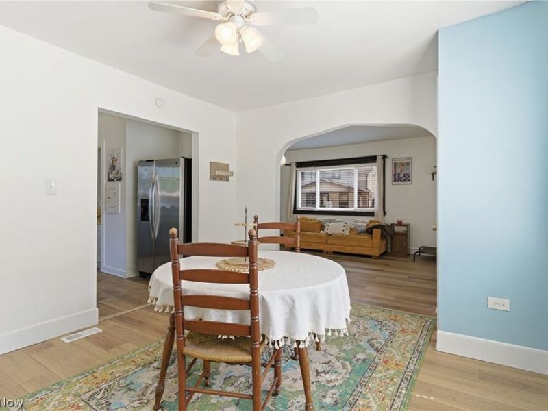 3875 E 38th Street, Newburgh Heights, OH 44105 Photo 8
