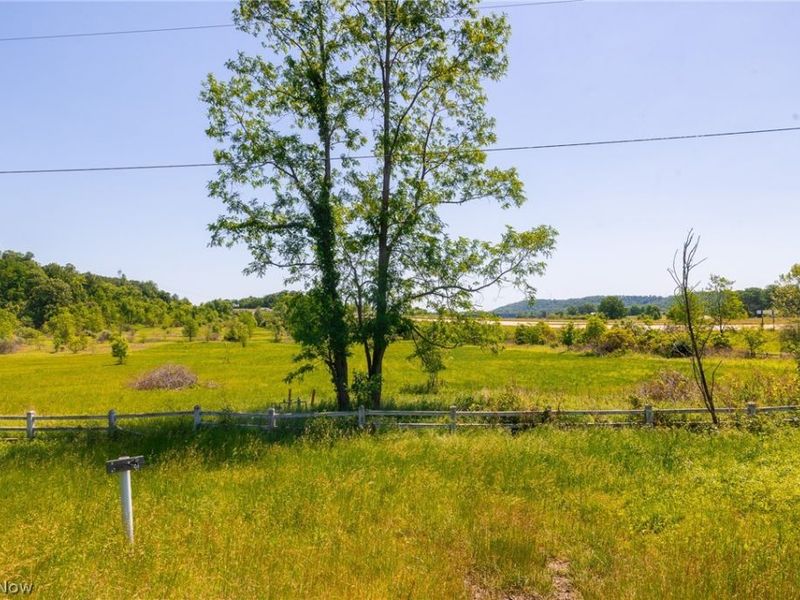 12680 Old Riley Road, Unit 1, Frazeysburg, OH 43822 Photo 2