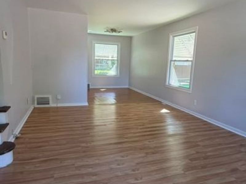 1527 Babbitt Road, Euclid, OH 44132 Photo 3