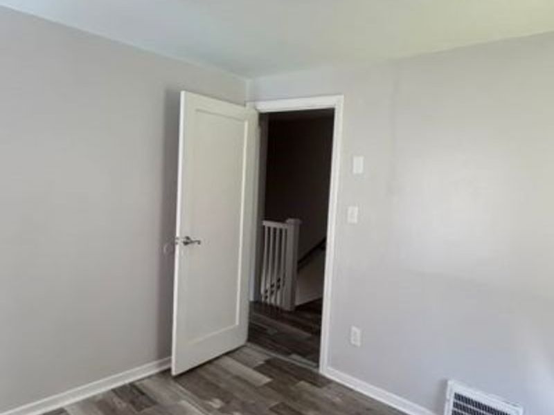 1527 Babbitt Road, Euclid, OH 44132 Photo 5