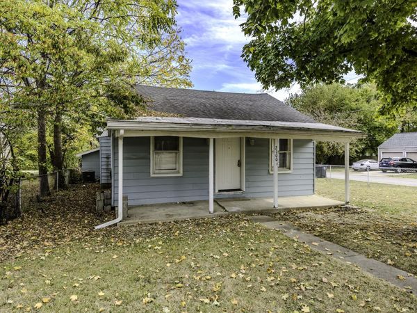 2100 N Rosewood Avenue, Muncie, IN 47304