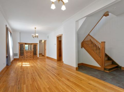 Main Photo
