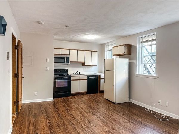 88 Gordon St., Unit 302, Boston, MA 02135