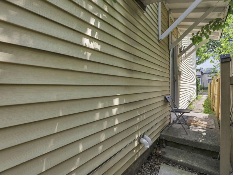 2579 Dayton Avenue, Columbus, OH 43202 Photo 10