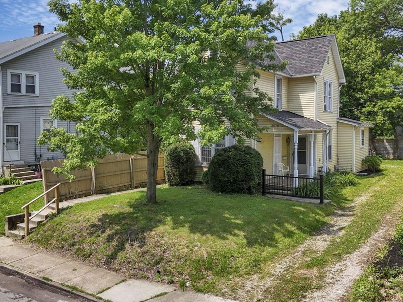 2579 Dayton Avenue, Columbus, OH 43202 Photo 12