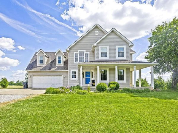 1050 Eckard Road , Centerburg, OH 43011