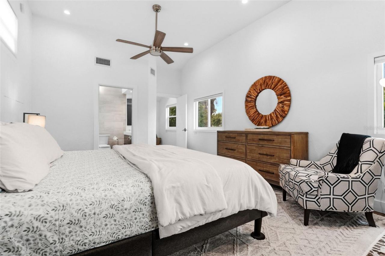 2480 Alameda Avenue, Sarasota, FL 34234 Photo