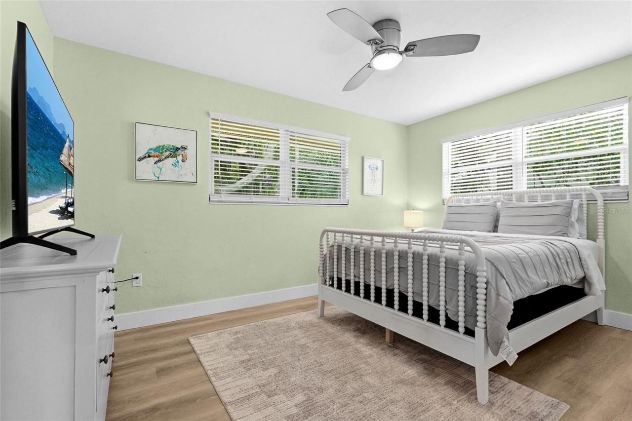 2480 Alameda Avenue, Sarasota, FL 34234 Photo