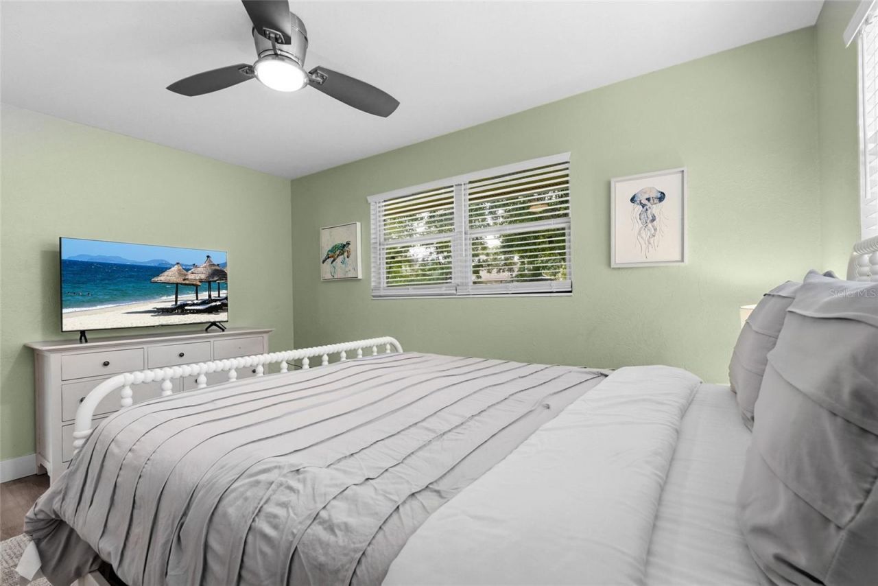 2480 Alameda Avenue, Sarasota, FL 34234 Photo