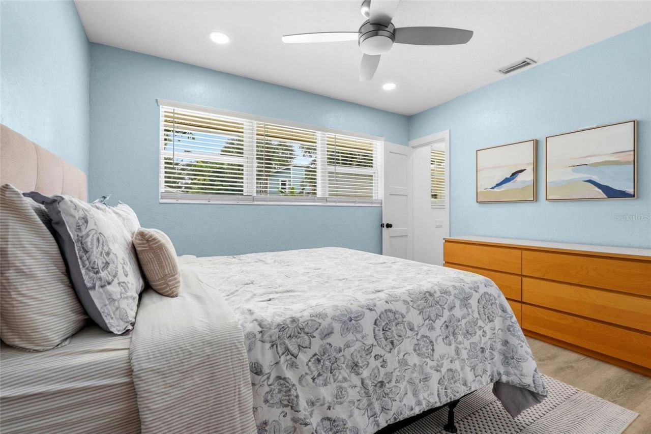 2480 Alameda Avenue, Sarasota, FL 34234 Photo