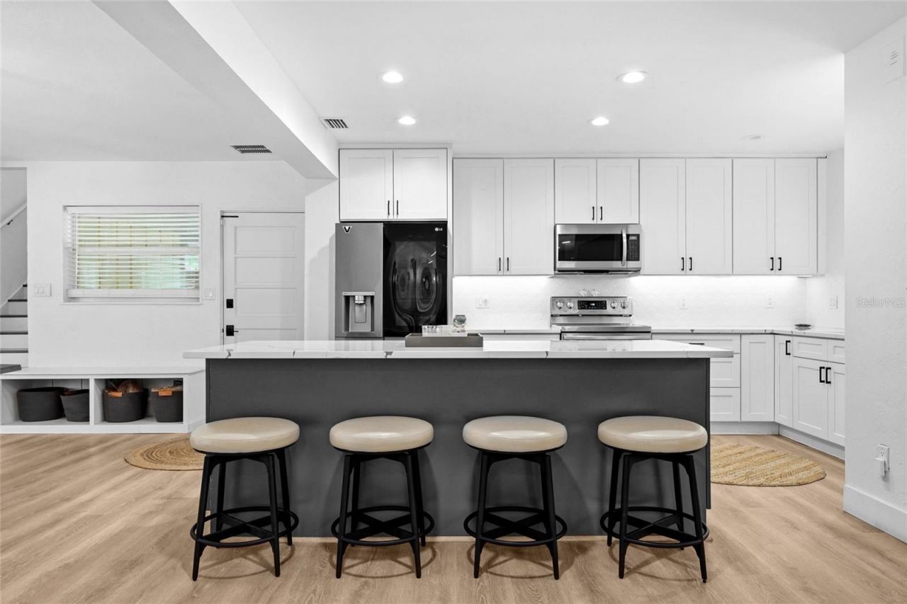 2480 Alameda Avenue, Sarasota, FL 34234 Photo