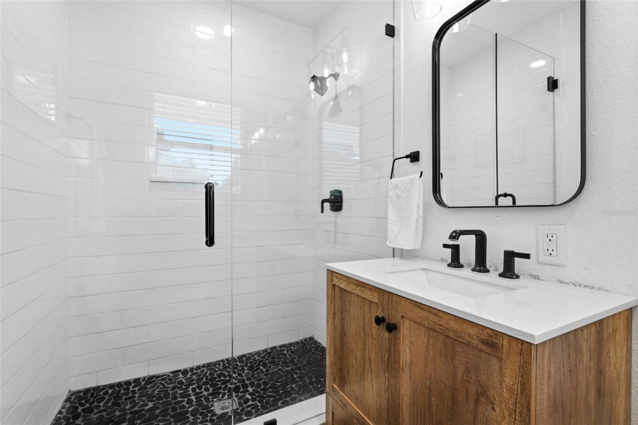 2480 Alameda Avenue, Sarasota, FL 34234 Photo