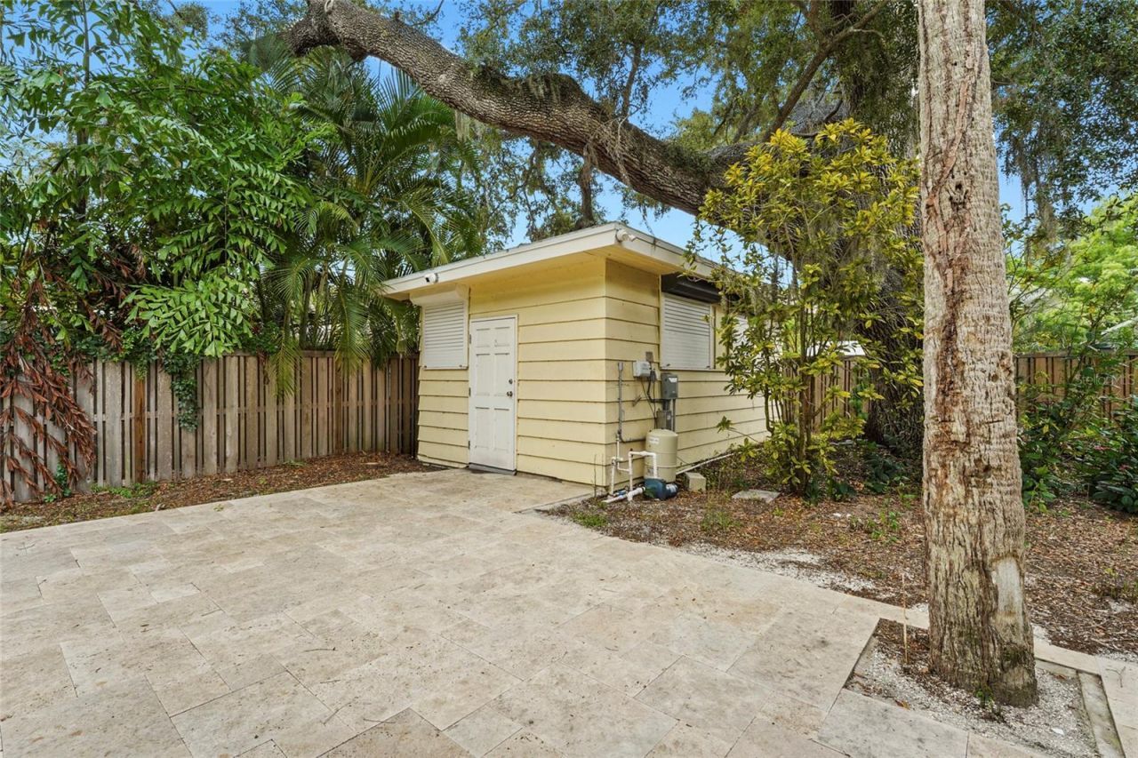 2480 Alameda Avenue, Sarasota, FL 34234 Photo