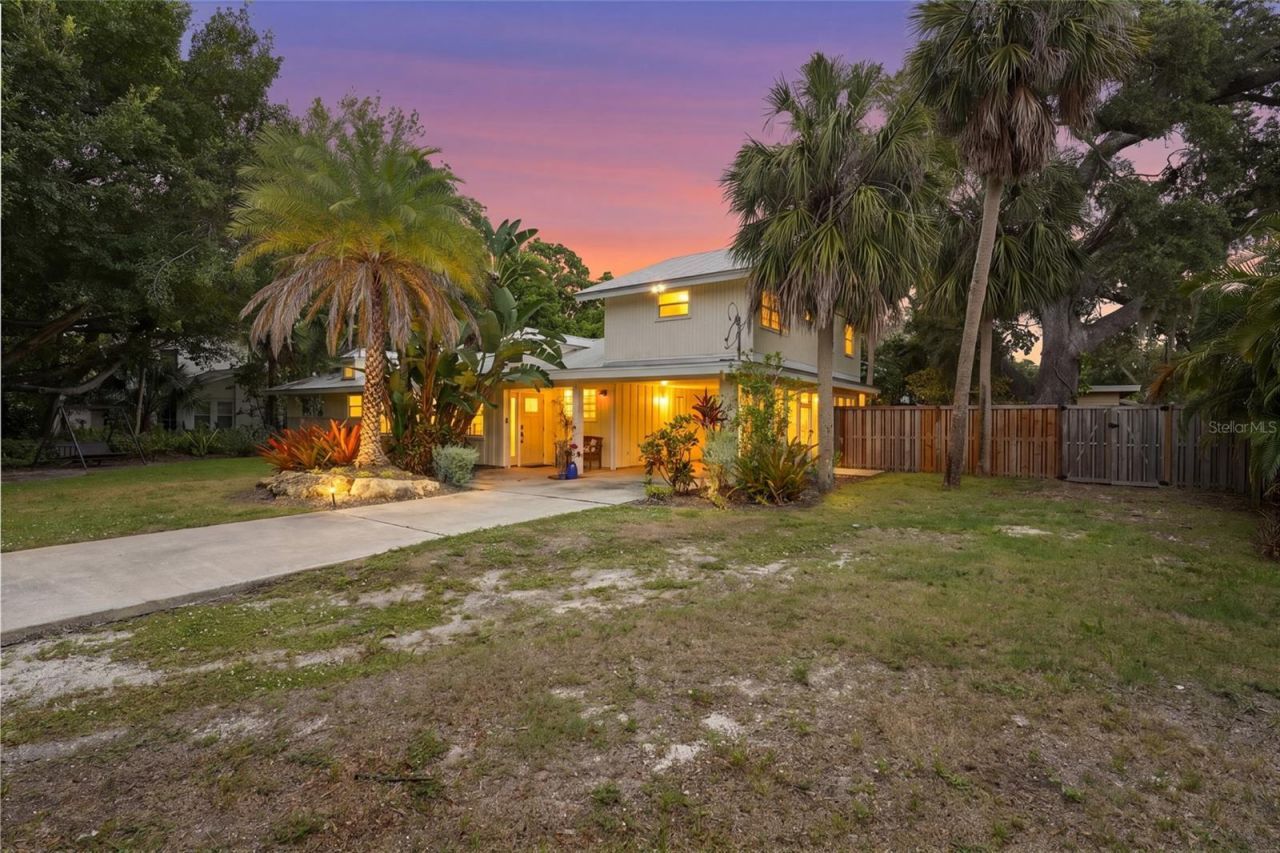 2480 Alameda Avenue, Sarasota, FL 34234 Photo