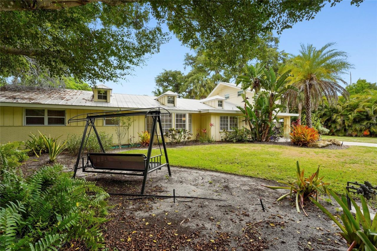 2480 Alameda Avenue, Sarasota, FL 34234 Photo