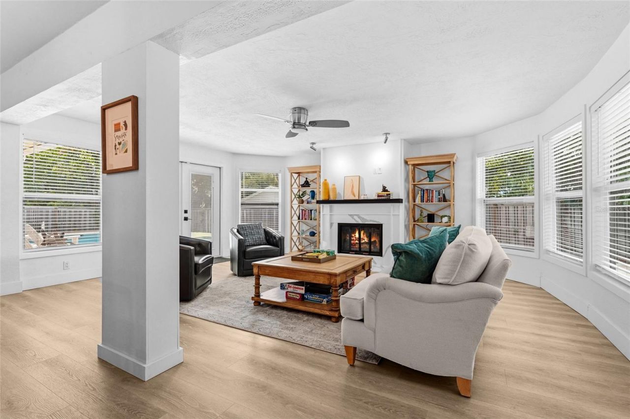 2480 Alameda Avenue, Sarasota, FL 34234 Photo