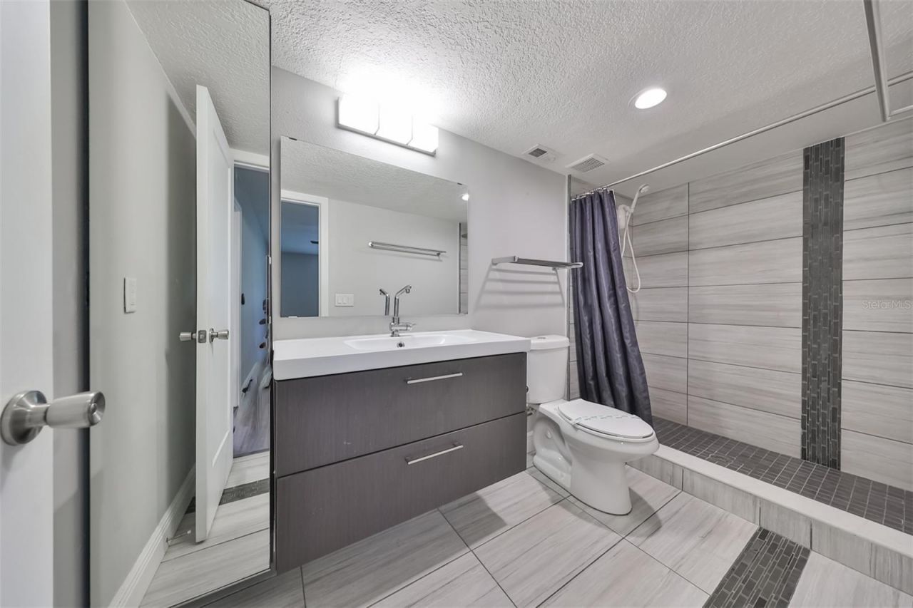 1028 Apollo Beach Boulevard, Unit 102, Apollo Beach, FL 33572 Photo