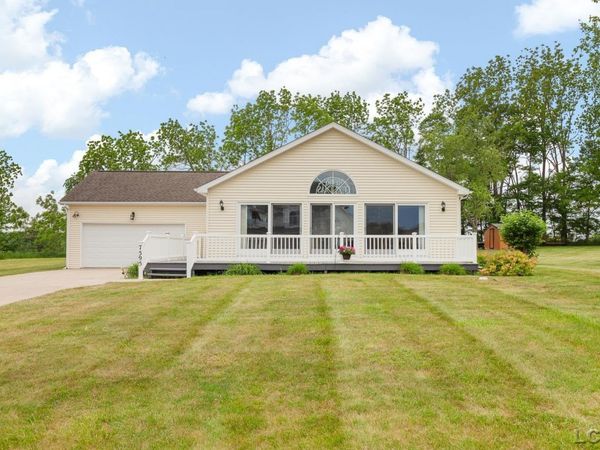 7595 SHERLOCK , Onsted, MI 49265