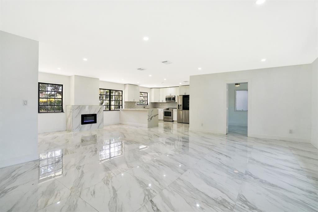 4190 SW 4th Street, Plantation, FL 33317 Photo