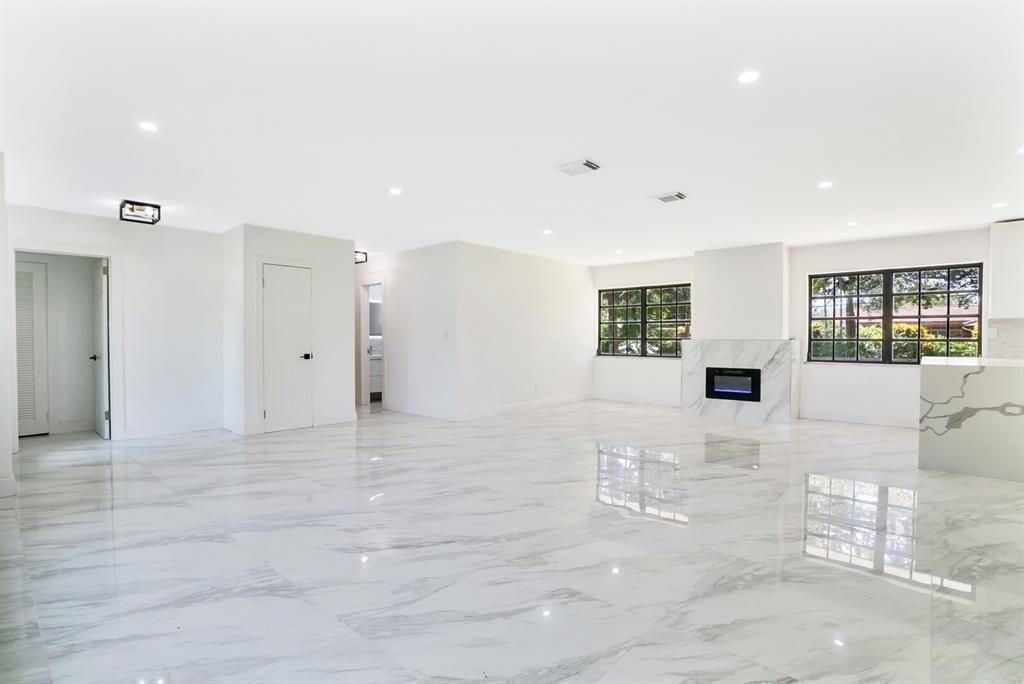 4190 SW 4th Street, Plantation, FL 33317 Photo
