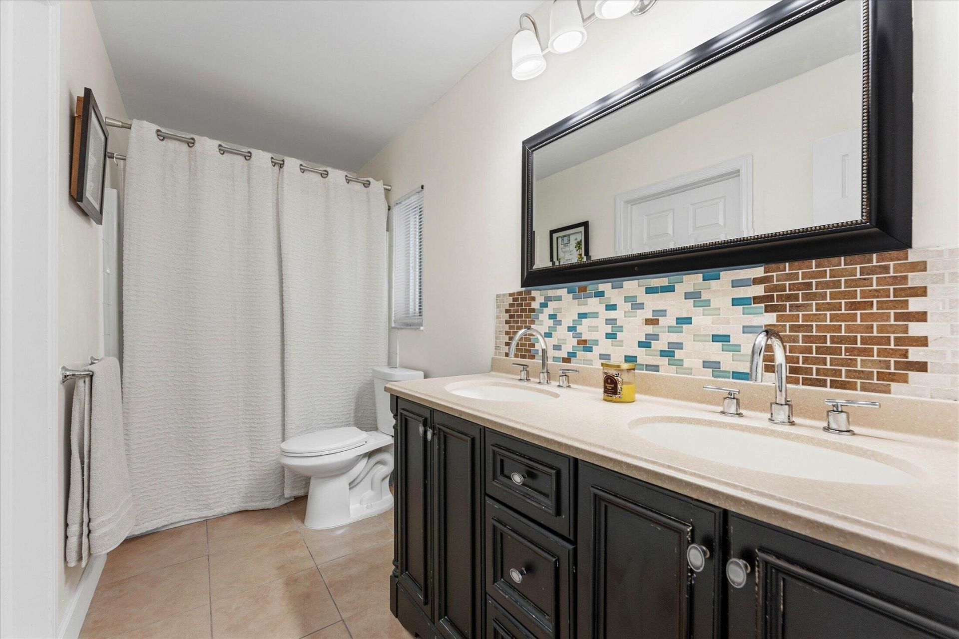 6515 SW 8th Place, North Lauderdale, FL 33068 Photo