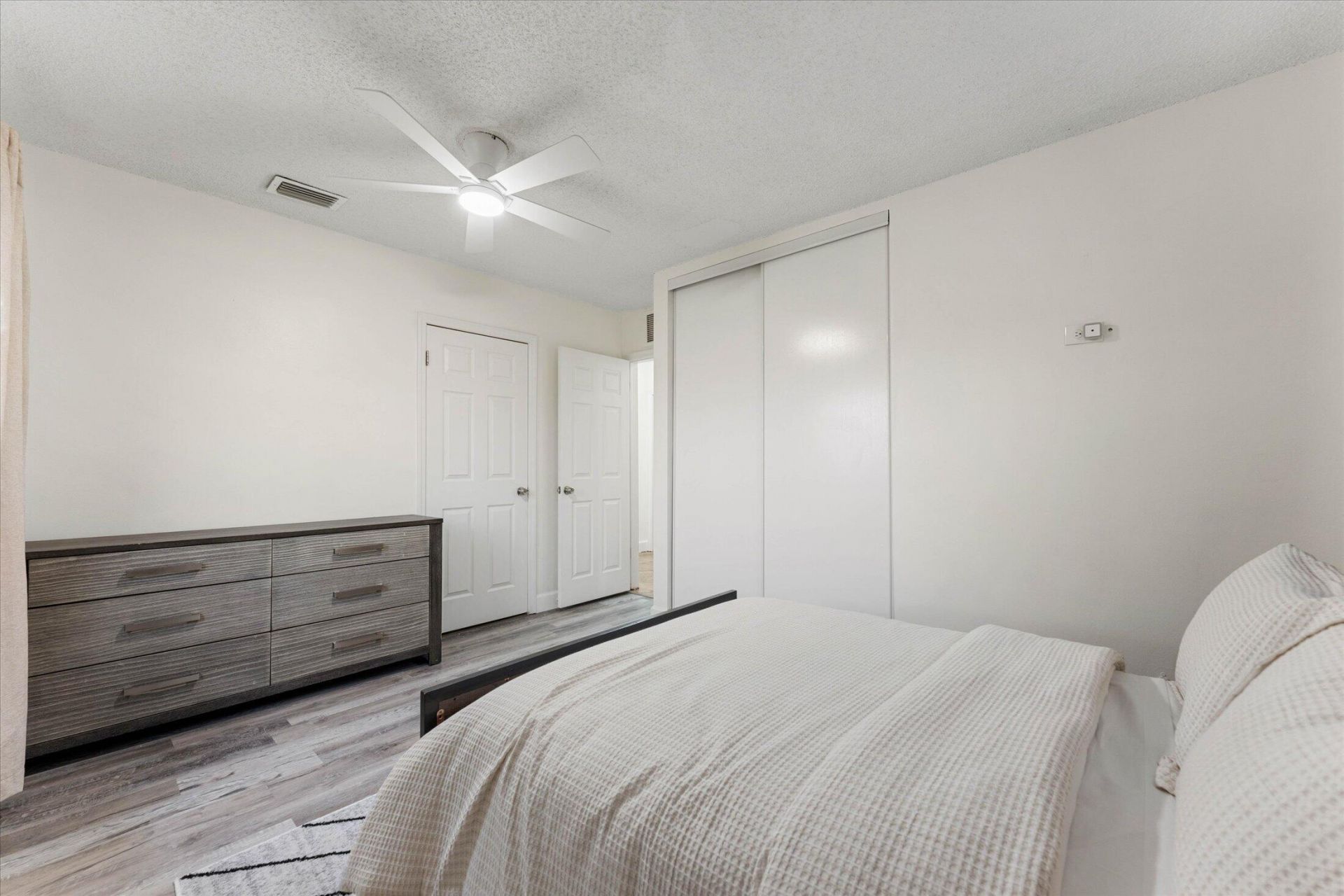 6515 SW 8th Place, North Lauderdale, FL 33068 Photo