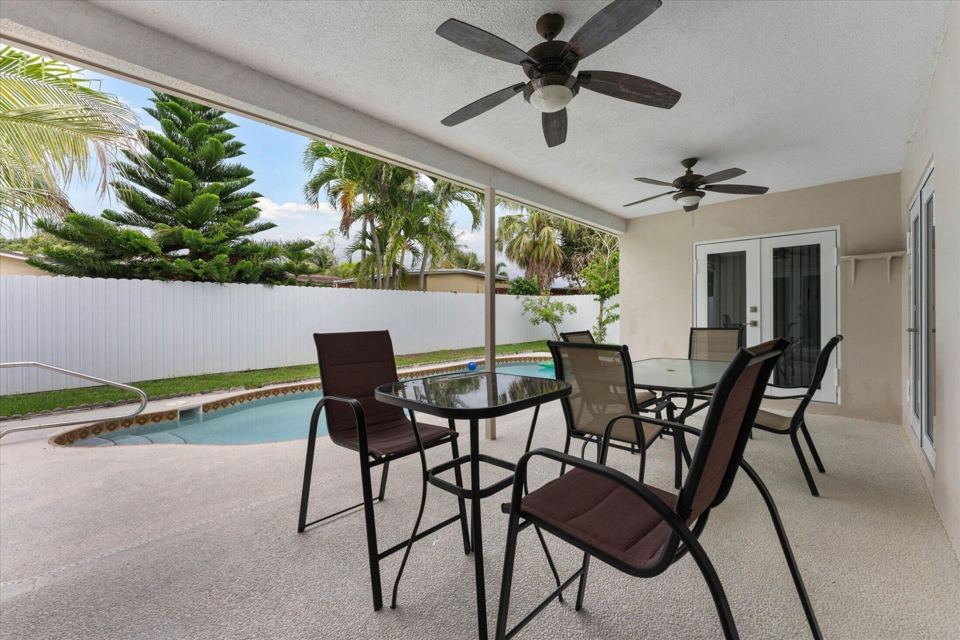 6515 SW 8th Place, North Lauderdale, FL 33068 Photo