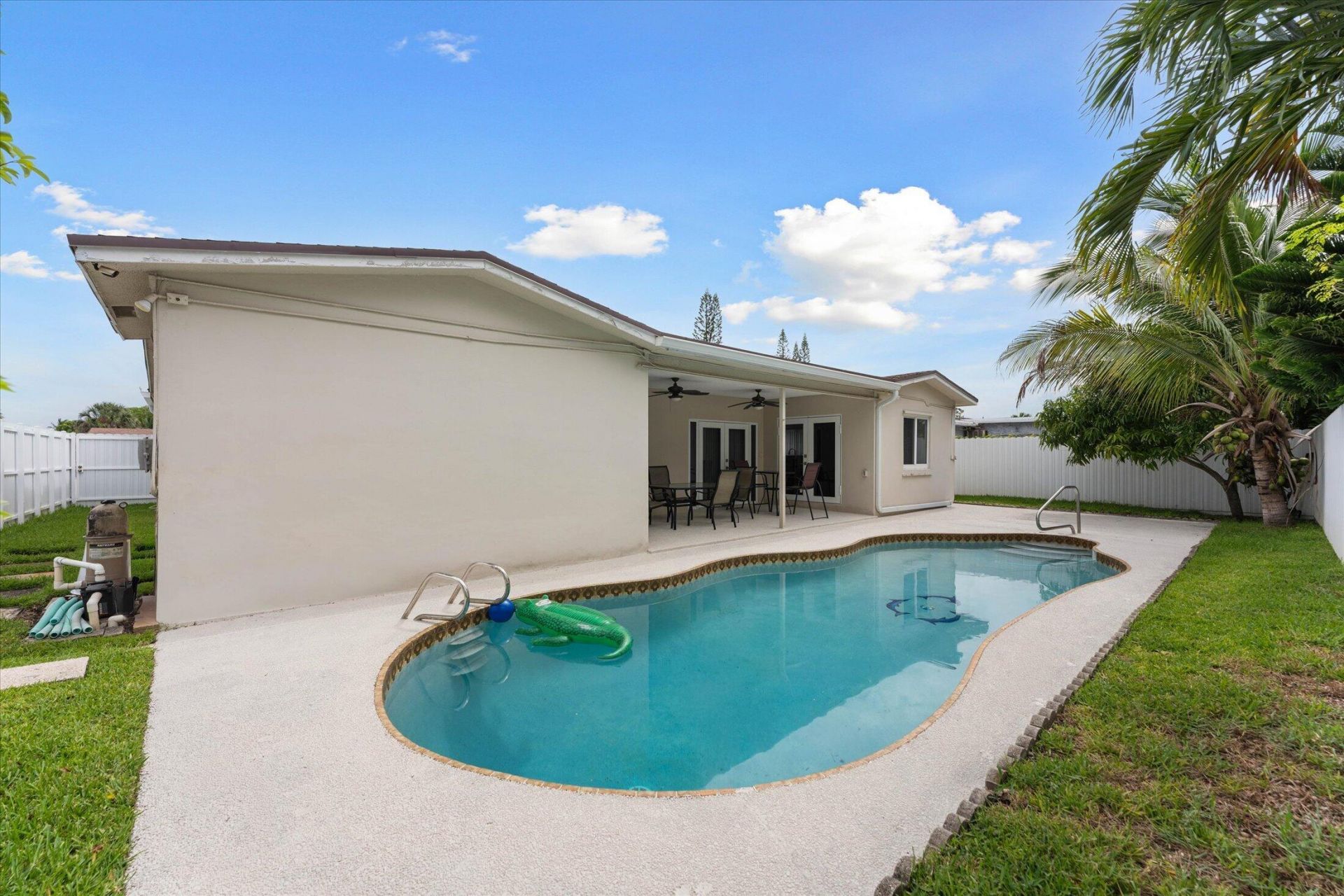 6515 SW 8th Place, North Lauderdale, FL 33068 Photo