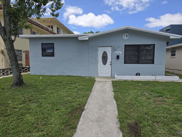 2032 Fillmore Street, Hollywood, FL 33020