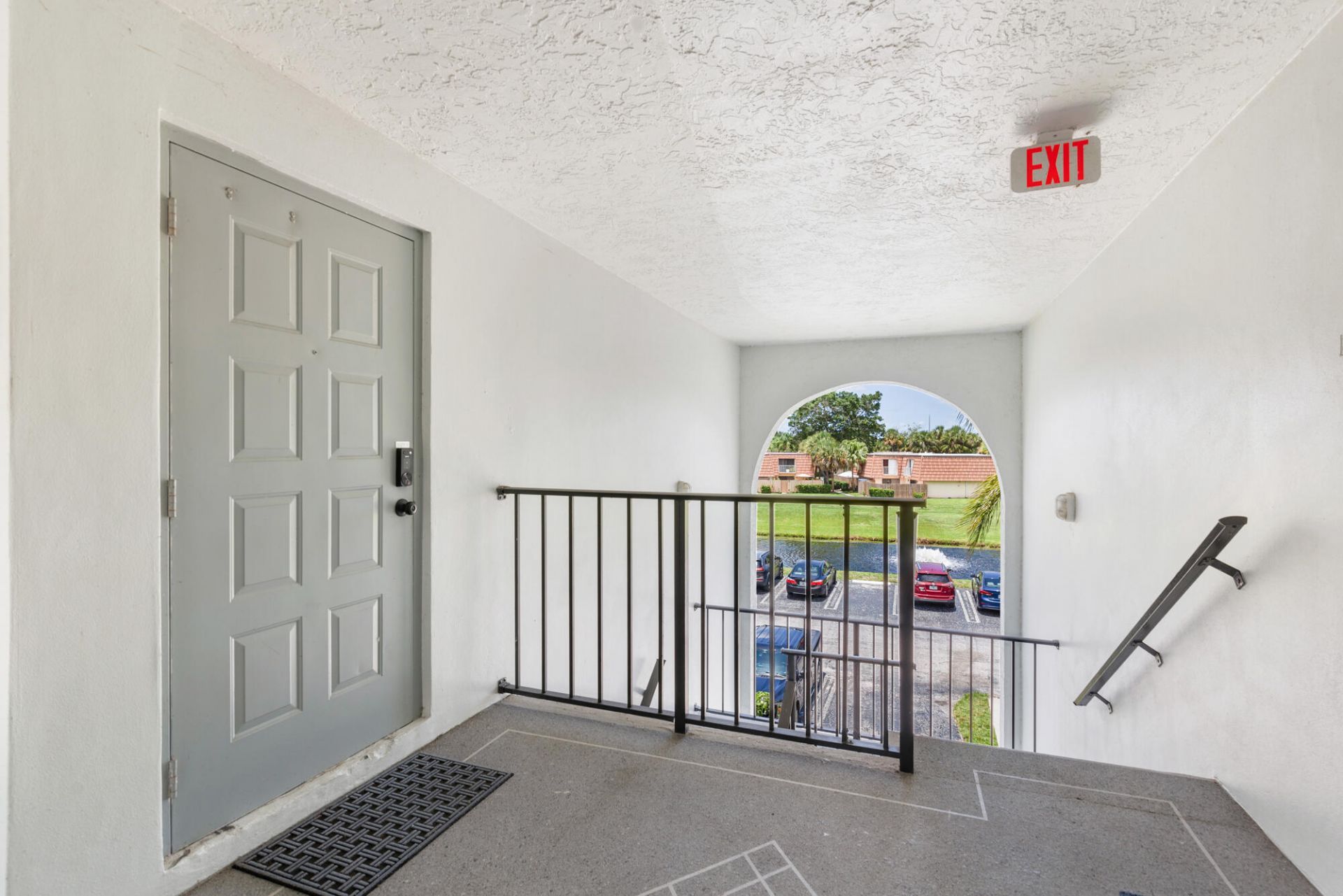 1008 Green Pine Boulevard, Unit H3, West Palm Beach, FL 33409 Photo