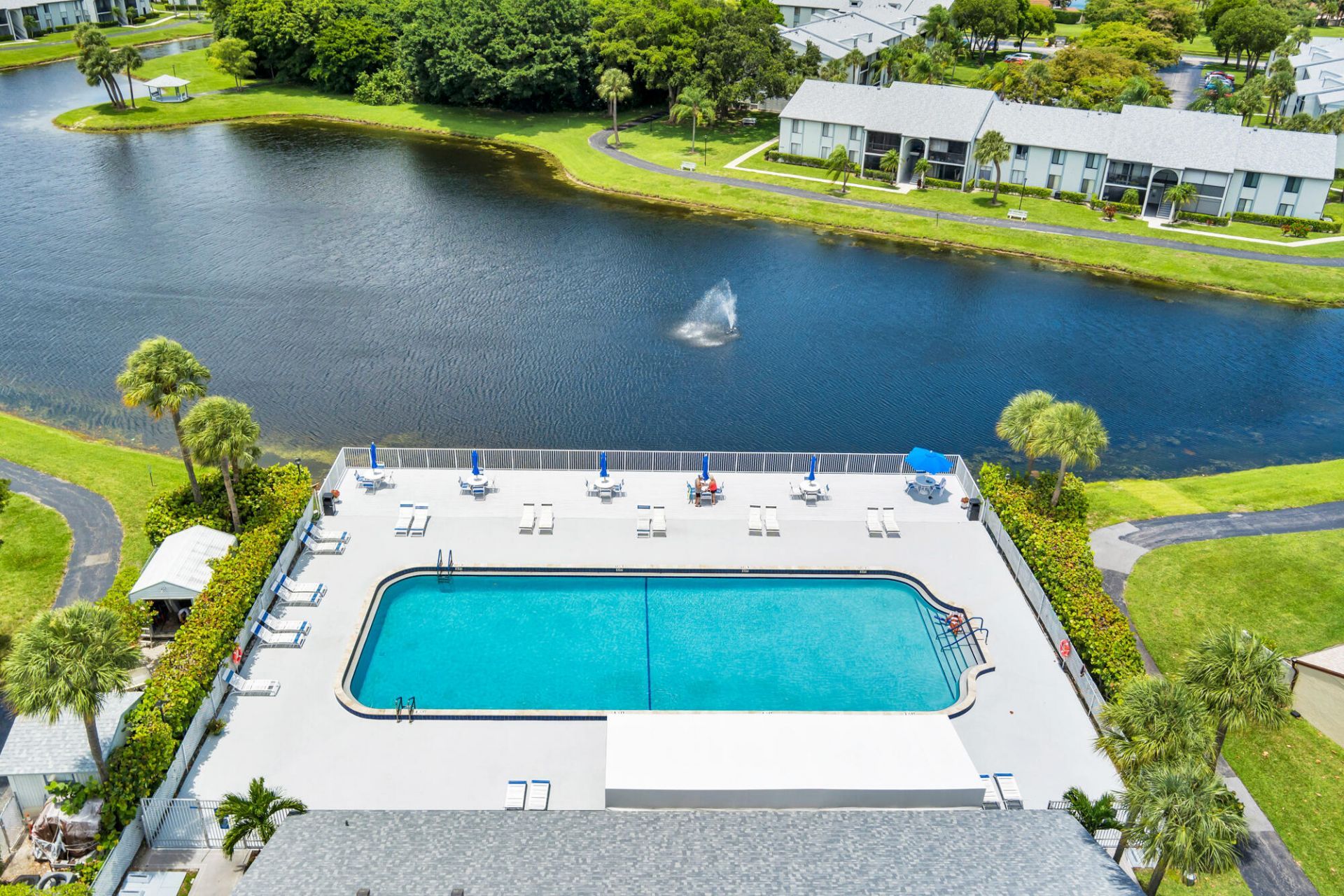 1008 Green Pine Boulevard, Unit H3, West Palm Beach, FL 33409 Photo