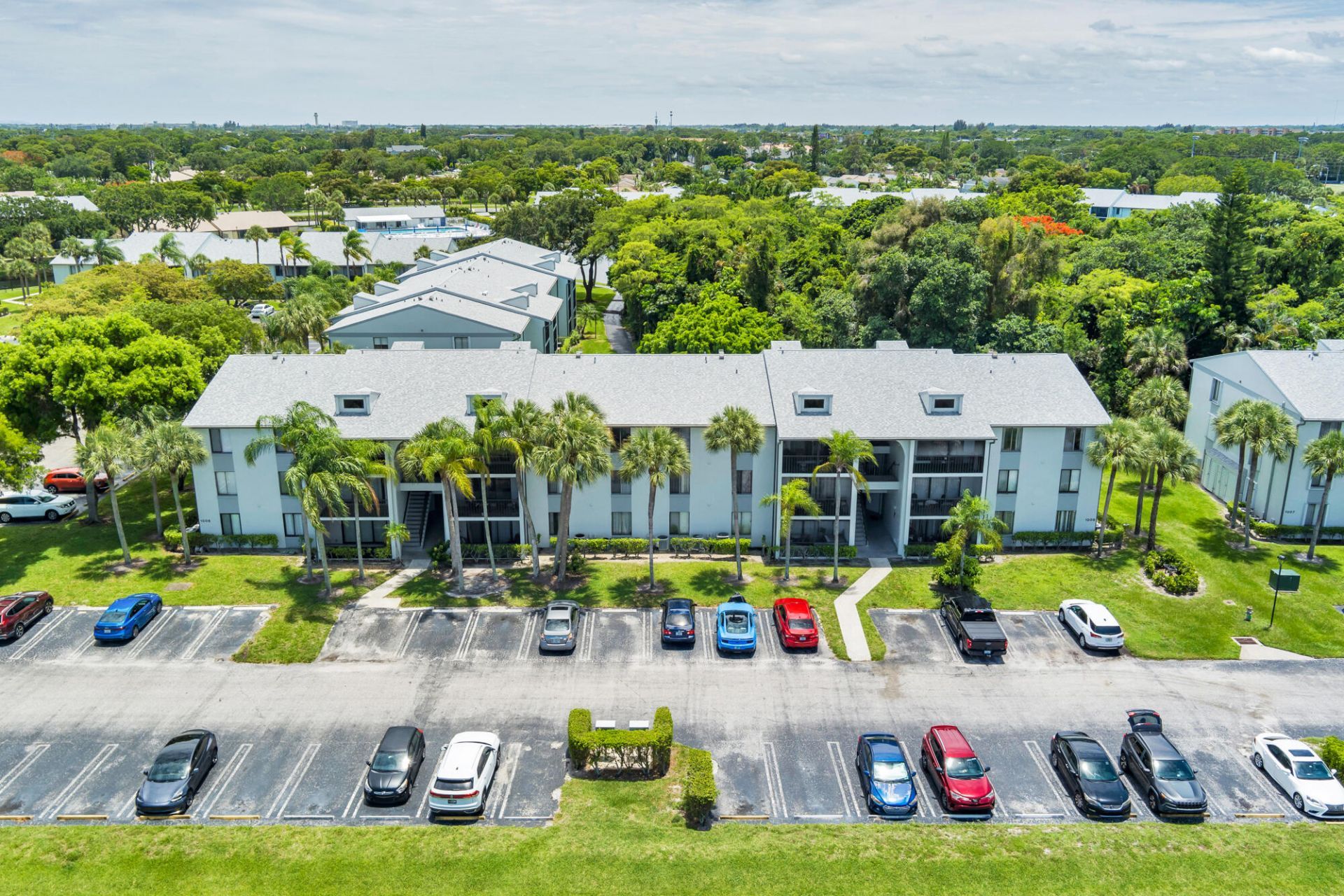 1008 Green Pine Boulevard, Unit H3, West Palm Beach, FL 33409 Photo