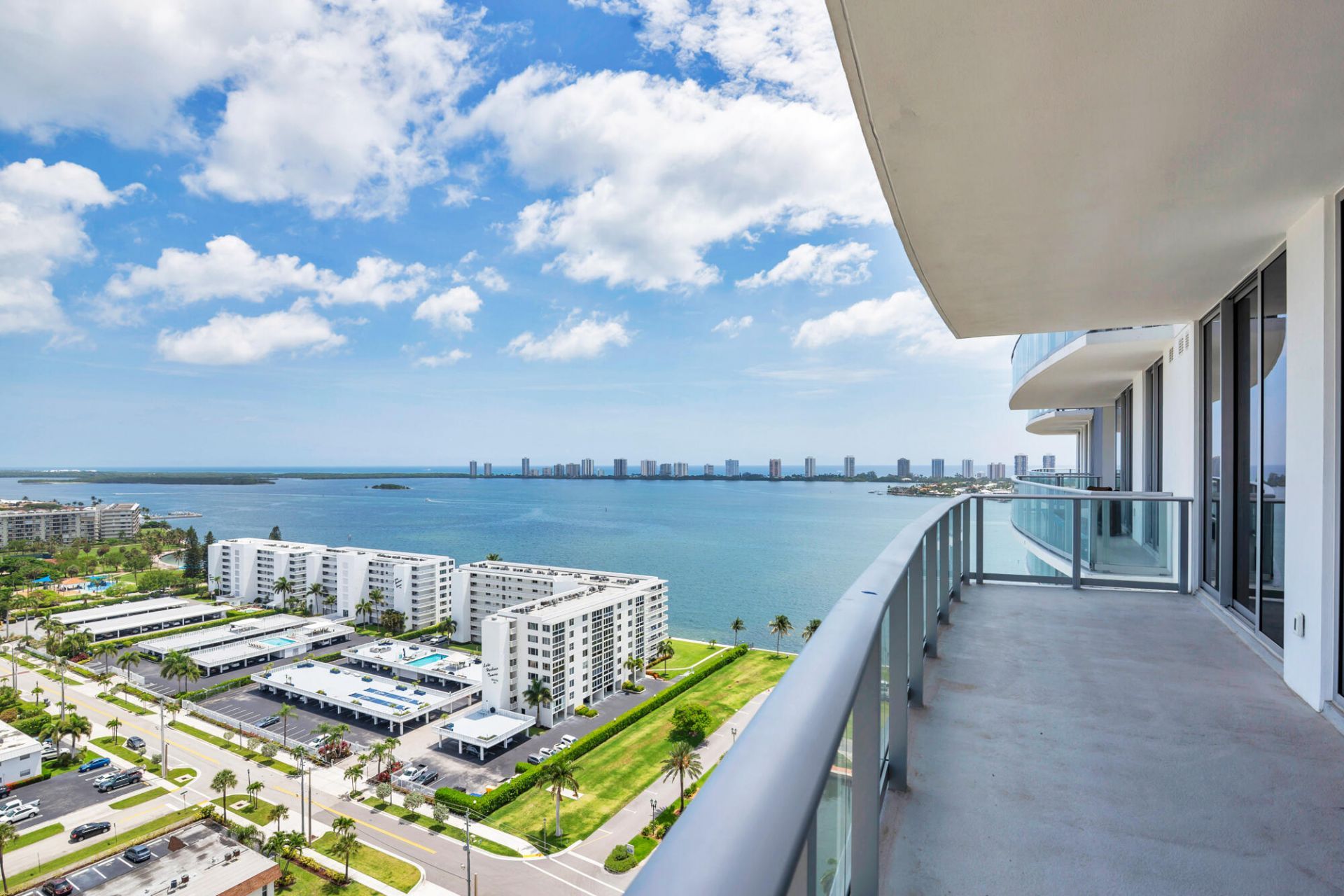 220 Lake Shore Drive, Unit 1809, Lake Park, FL 33403 Photo