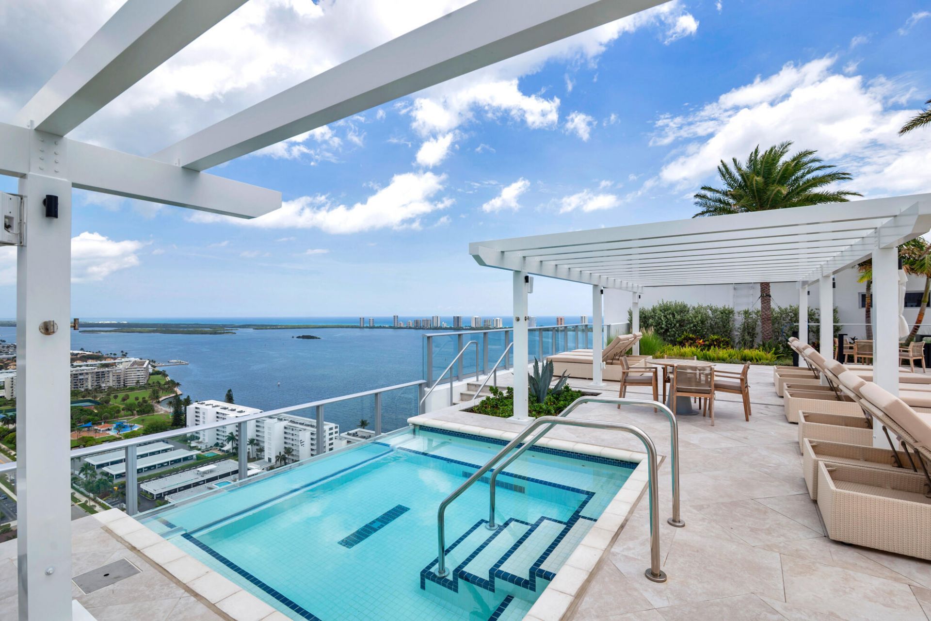 220 Lake Shore Drive, Unit 1809, Lake Park, FL 33403 Photo