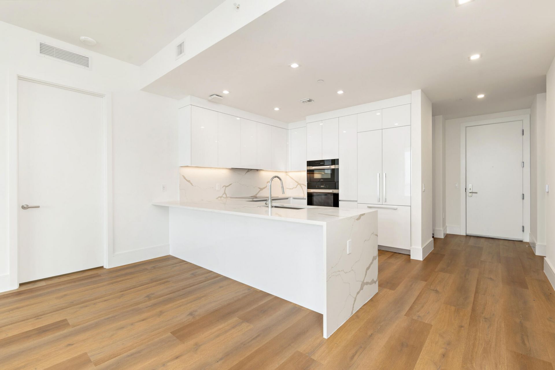 220 Lake Shore Drive, Unit 1809, Lake Park, FL 33403 Photo