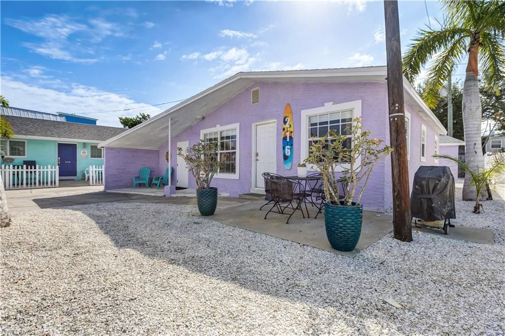 216 Fairweather Ln, Fort Myers Beach, FL 33931 Photo