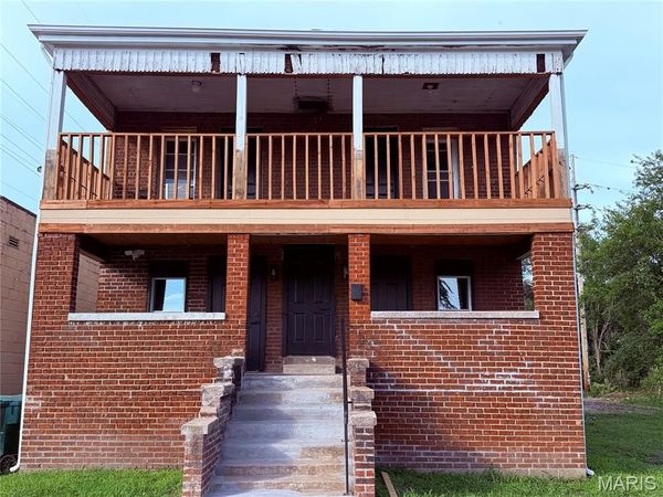 1905 Bond Avenue, East St Louis, IL 62207