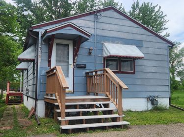 1715 Budd Avenue, Maple Plain, MN 55359
