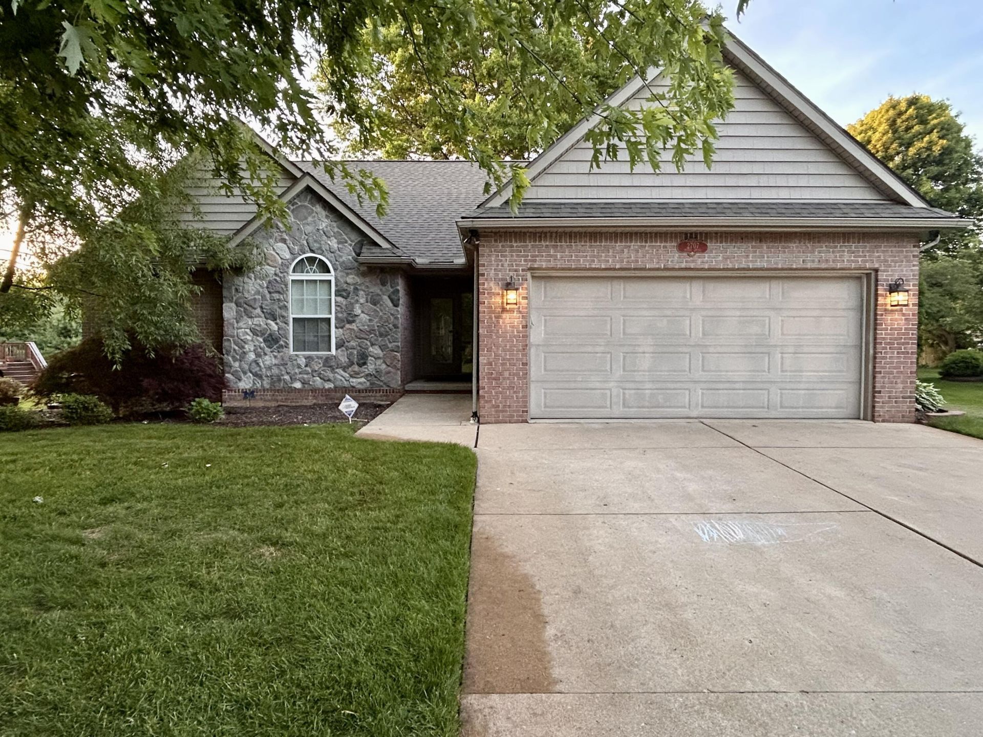 2707 Morel Drive, Highland, MI 48356 Main Photo